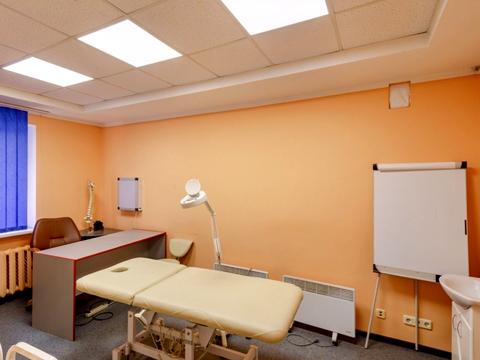 комерційна за адресою Київ, Гетьмана Павла Скоропадського вул. (Льва Толстого), 63