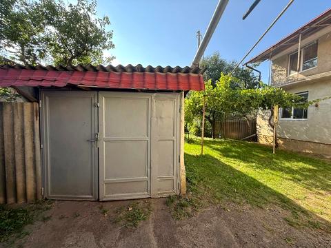 будинок за адресою Ужгород, Василя Комендаря вул.