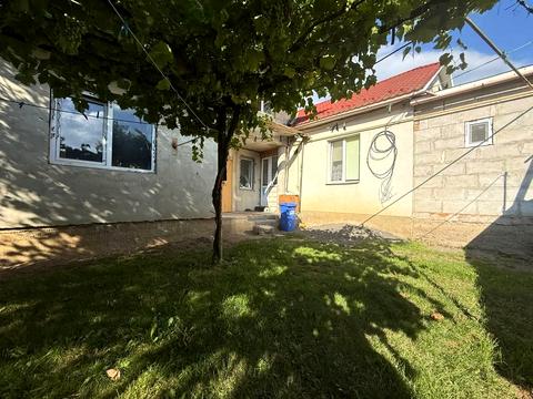 будинок за адресою Ужгород, Василя Комендаря вул.