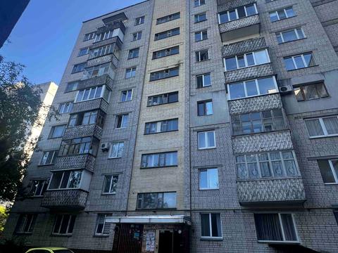 квартира за адресою Сінна вул. (Добровольського), 15