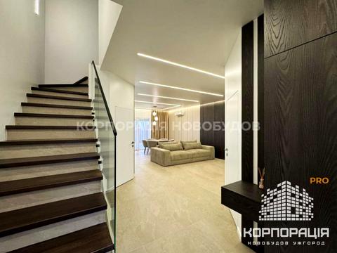 будинок за адресою с. Сторожниця, Цвітна, 12