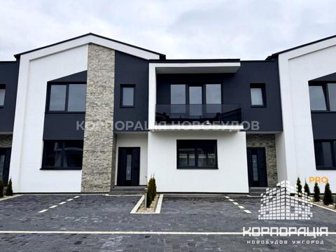 будинок за адресою с. Сторожниця, Цвітна, 12