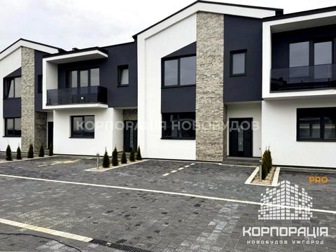 будинок за адресою с. Сторожниця, Цвітна, 12