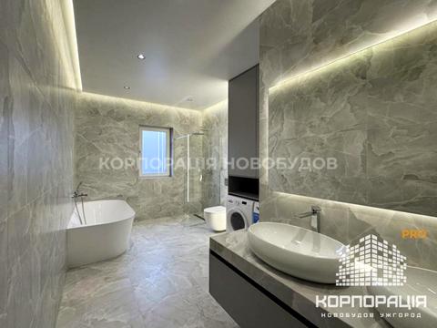 будинок за адресою с. Сторожниця, Цвітна, 12