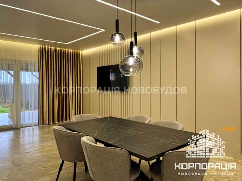 будинок за адресою с. Сторожниця, Цвітна, 1