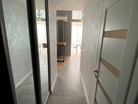 квартира по адресу Свободи ул., 20/2