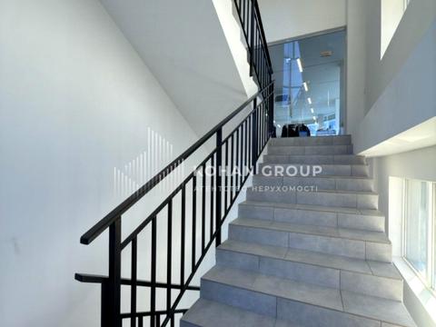 комерційна за адресою Панаса Мирного вул., 34