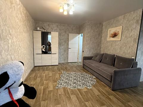 квартира за адресою Сталеварів вул., 21-А