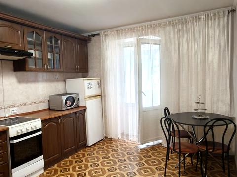 квартира по адресу Свободи ул., 8а