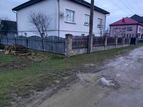 ділянка за адресою Молодіжна