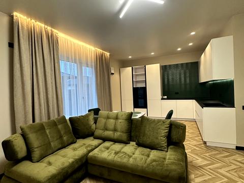 будинок за адресою с. Боратин, Центральна