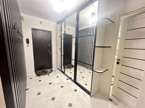 квартира по адресу Злуки, 5