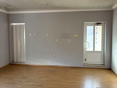 коммерческая по адресу Незалежності ул., 5