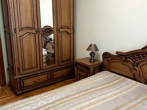 квартира за адресою Золотогірська вул., 5