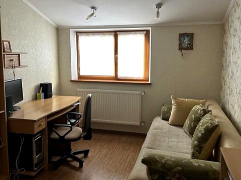 квартира за адресою Золотогірська вул., 5