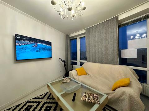 квартира за адресою Довга вул., (Будинок)