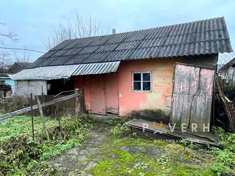 будинок за адресою Івасюка