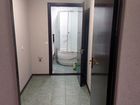 комерційна за адресою Данила Галицького вул., 5