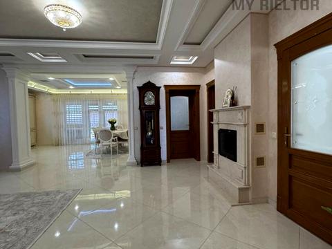 будинок за адресою с. Минай, головна