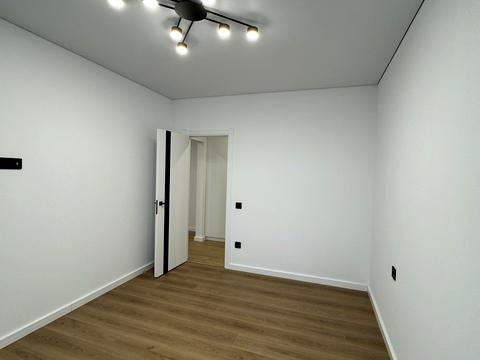 квартира по адресу Миколи Боголюбова ул., 3