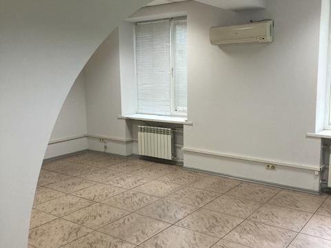 коммерческая по адресу Независимой Украины ул. (40 лет Советской Украины), 68-А