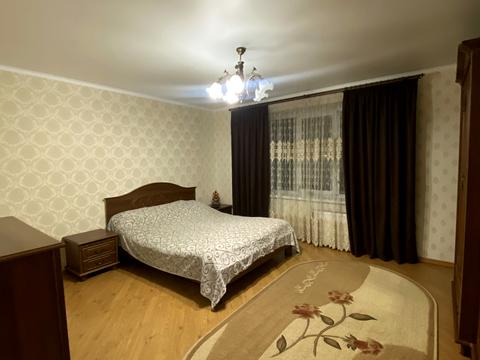 квартира по адресу Кулика і Гудачека ул. (Макарова), 56