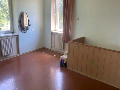 будинок за адресою Героїв Крут вул., 25А