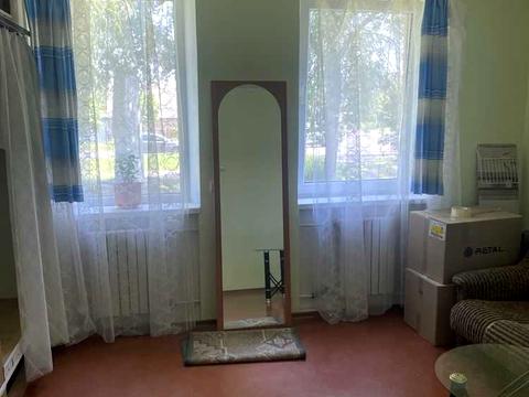 будинок за адресою Героїв Крут вул., 25А