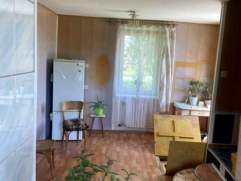 будинок за адресою Героїв Крут вул., 25А