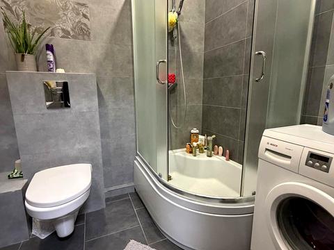 квартира за адресою Володимира Івасюка вул., (Будинок)