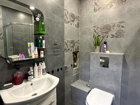 квартира за адресою Володимира Івасюка вул., (Будинок)