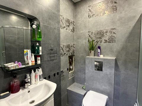 квартира за адресою Володимира Івасюка вул., (Будинок)