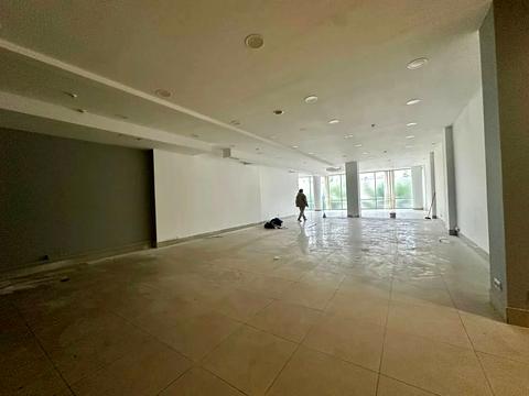 комерційна за адресою Академіка Белелюбського вул. (Краснозаводська), 13