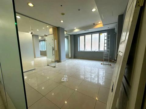 комерційна за адресою Академіка Белелюбського вул. (Краснозаводська), 13