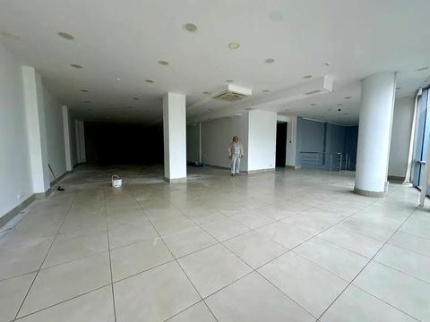 комерційна за адресою Академіка Белелюбського вул. (Краснозаводська), 13