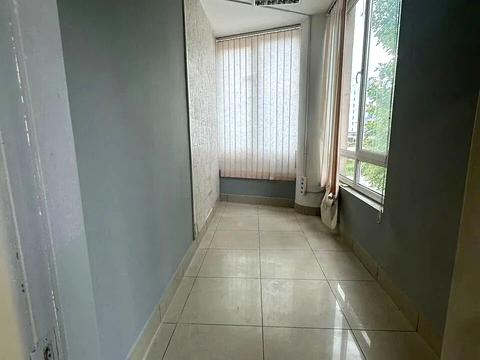 комерційна за адресою Академіка Белелюбського вул. (Краснозаводська), 13