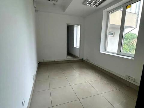 комерційна за адресою Академіка Белелюбського вул. (Краснозаводська), 13