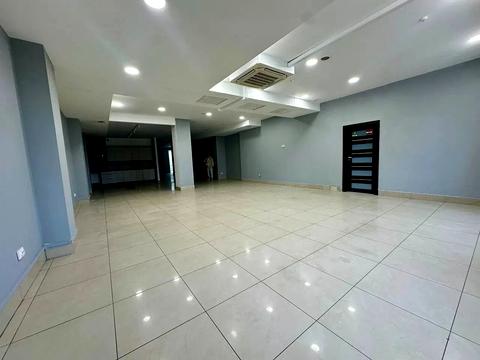 комерційна за адресою Академіка Белелюбського вул. (Краснозаводська), 13