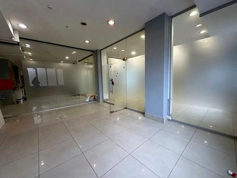 комерційна за адресою Академіка Белелюбського вул. (Краснозаводська), 13