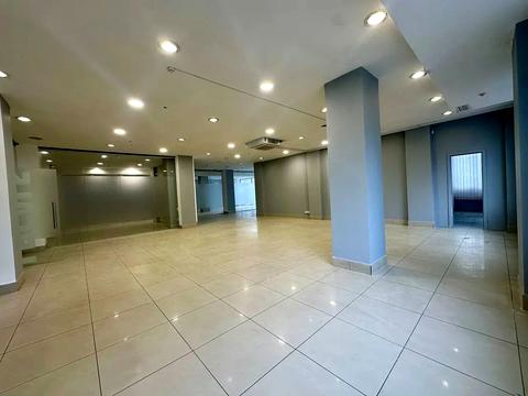 комерційна за адресою Академіка Белелюбського вул. (Краснозаводська), 13