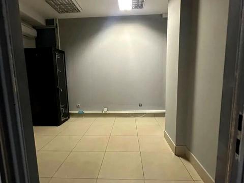 комерційна за адресою Академіка Белелюбського вул. (Краснозаводська), 13