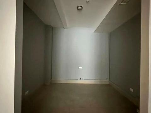 комерційна за адресою Академіка Белелюбського вул. (Краснозаводська), 13