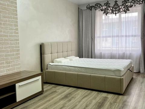 квартира по адресу Андрея Мельника ул., (Будинок 4)