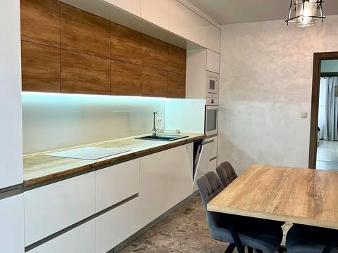 квартира по адресу Андрея Мельника ул., (Будинок 4)