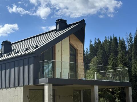 дом по адресу Курортная ул.