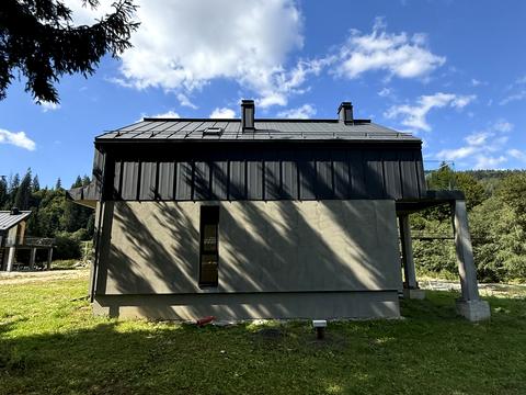 дом по адресу Курортная ул.