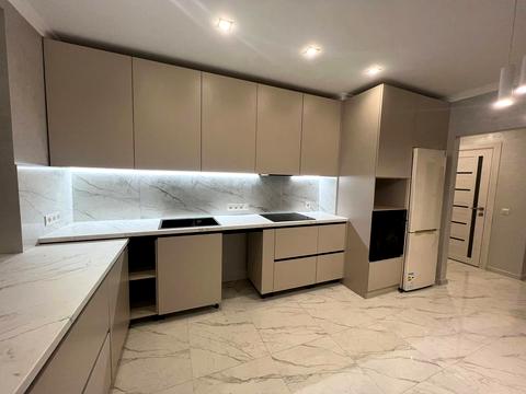 квартира по адресу Івана Фогарашія ул., 6