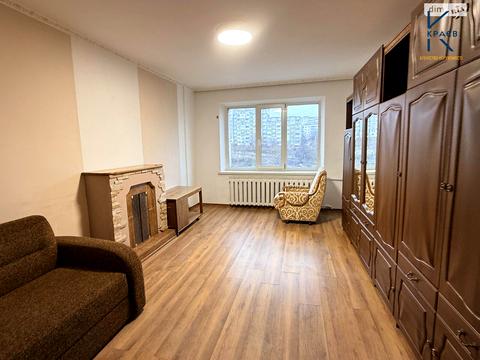 квартира за адресою Степана Бандери вул., 10/2