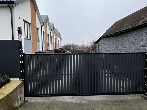 дом по адресу Школьный пер.