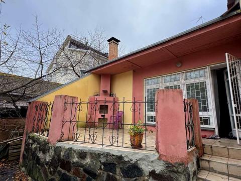 дом по адресу Подорожній пер.